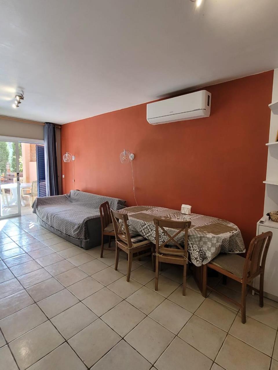 Limnaria Gardens Paphos, Near Beach מראה חיצוני תמונה
